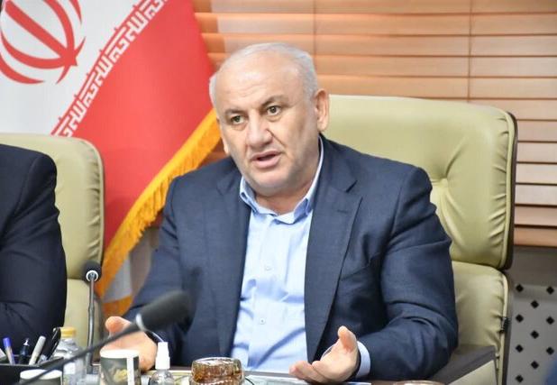 استاندار مازندران: برای خدمت به مردم در خطوط سیاسی حرکت نمی‌کنیم