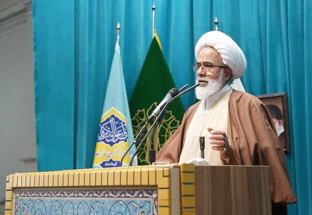 امام جمعه کرمانشاه: تهدیدهای آمریکا برای ملت ایران تکراری شده است