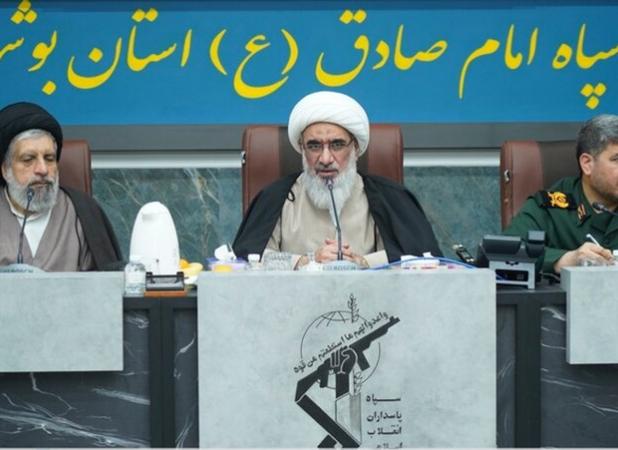 امام جمعه بوشهر: دشمن با جنگ ترکیبی هویت جوانان را نشانه گرفته است