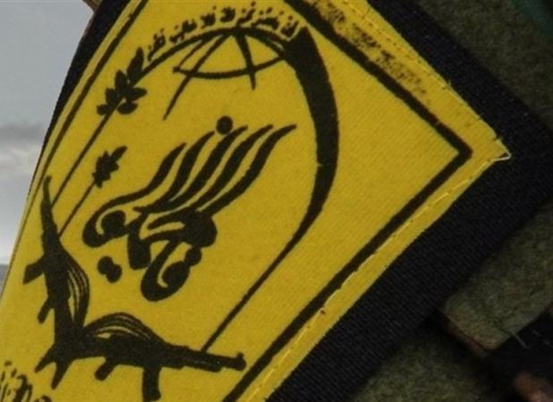دیدار خادمین آستان قدس رضوی با خانواده شهدای لشکر فاطمیون در تهران+عکس