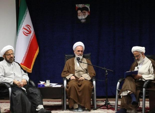 راه اندازی «قرارگاه جنگ ترکیبی بلاغ مبین» در حوزه های علمیه