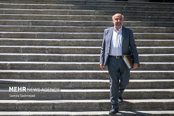 میدری: اوراق سازمان تأمین اجتماعی  هفته آینده در بورس عرضه می‌شود