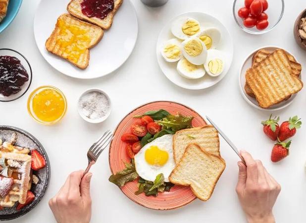 چرا صبحانه مهم‌ترین وعده غذایی است؟