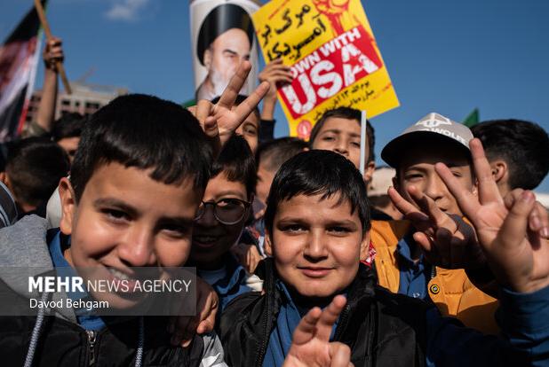 صافدل:۱۳ آبان نماد پایداری ملت ایران در برابر استکبار جهانی است