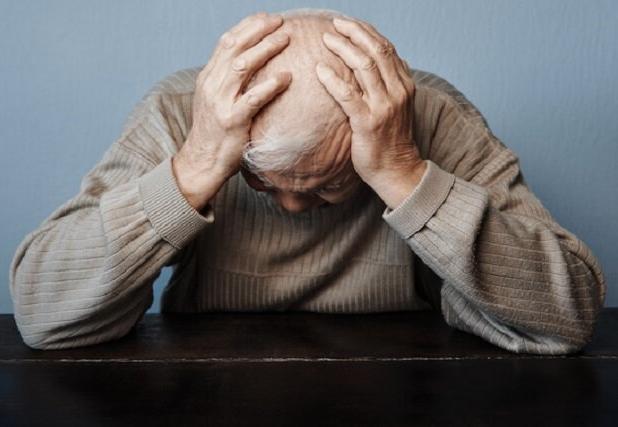 رنج‌های پنهان سالمندان مبتلا به بیماری وسواس