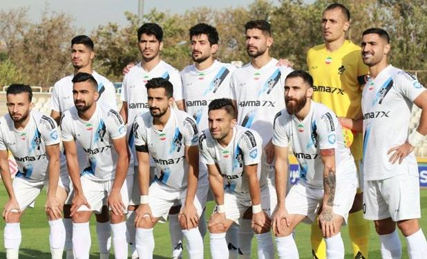 رضا عنایتی سرمربی تیم پیکان می شود؟