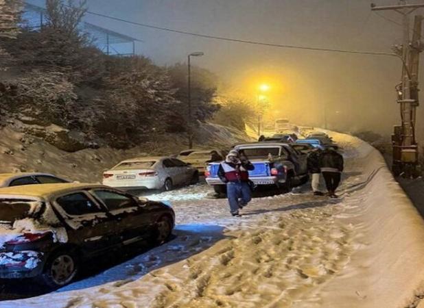 برف و کولاک در محور هرسین به نورآباد