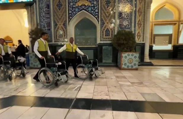 خدمات‌دهی جوانان کنگان در حرم مطهر رضوی