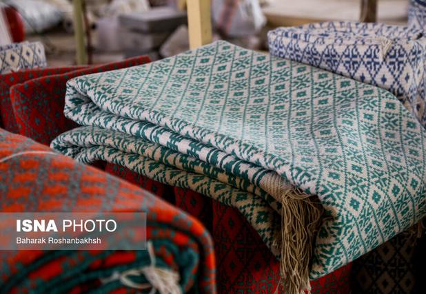 معاون فرهنگی جهاددانشگاهی یزد: هنر زیلو با مشارکت دانشجویان زنده نگه داشته می‌شود