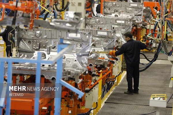 پرداخت ۴۰ همت تسهیلات به سایپا و ایران‌خودرو معطل بانک‌ها