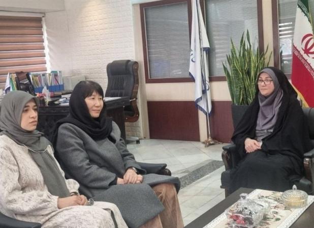 دیدار فریبا محمدیان با سرمربی کره‌ای تیم ملی والیبال بانوان
