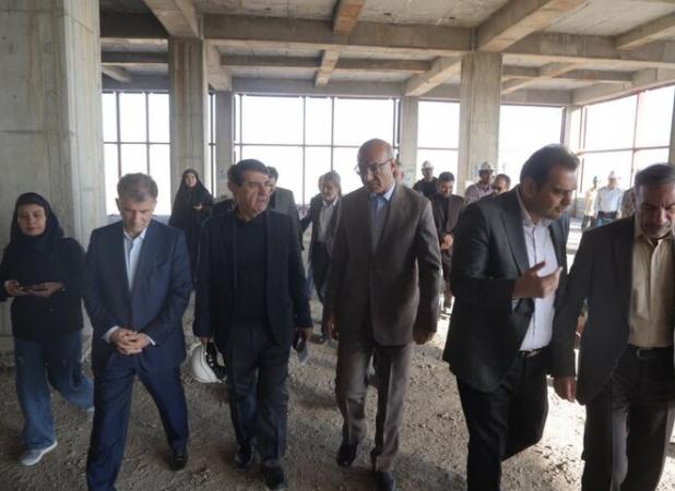 کرمانشاه قطب درمانی و پیشرو در توریسم سلامت غرب کشور