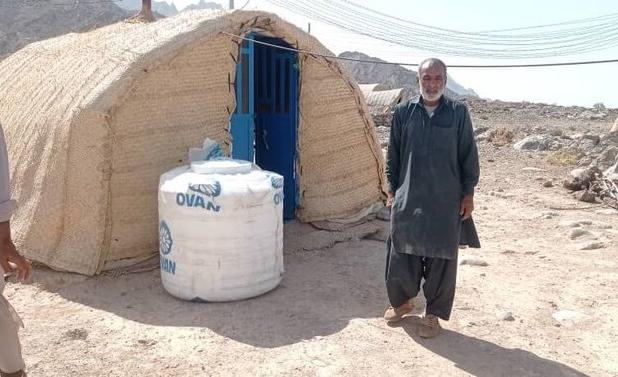 اهدای ۱۶ تانکر ذخیره آب به عشایر بیرک و باهوکلات