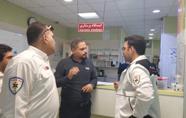 انحراف مینی‌بوس در جاده آبادان به ماهشهر ۲۴ مصدوم بر جا گذاشت