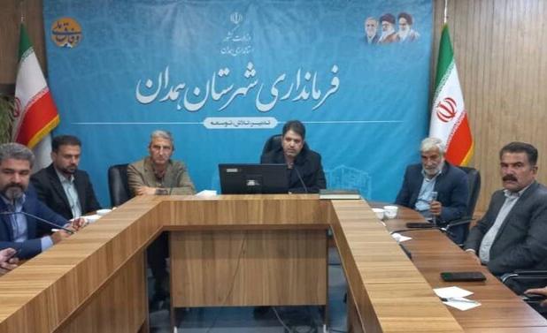 فرمانداری همدان نظارت بر بازار میوه و تره‌بار را تشدید کرد