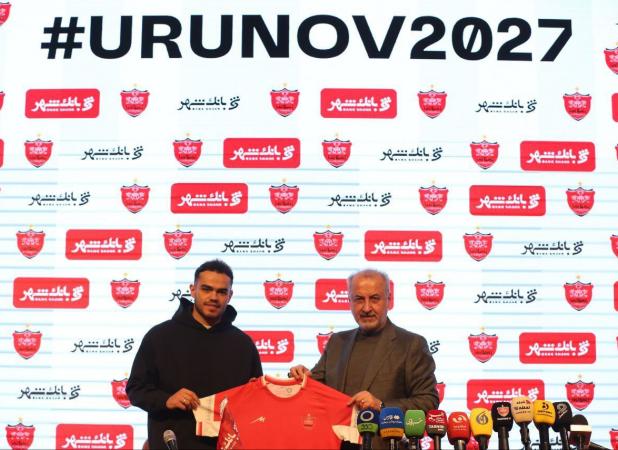 رقم قرارداد جدید اورونوف با پرسپولیس فاش شد