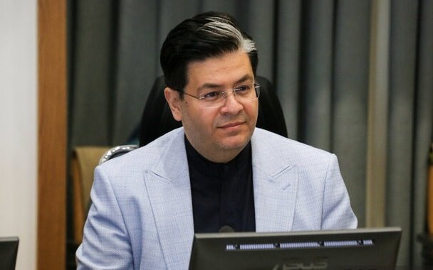 رونمایی از ناوگان اتوبوس‌های برقی؛ گام نخست هوشمندسازی و برقی‌سازی حمل‌ونقل عمومی اصفهان