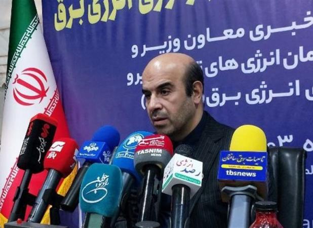 نصب نیروگاه‌های جدید خورشیدی هفتگی می‌شود