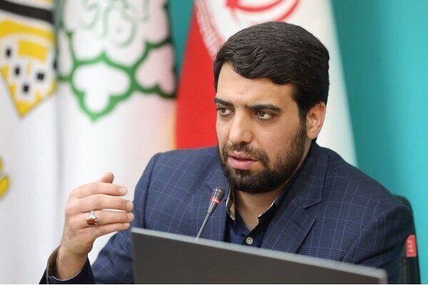علت قطع برخی درختان خیابان فلسطین؛ حریم تئاتر شهر ساماندهی می‌شود