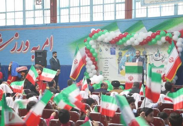 آینده کشور در دستان کودکان و نوجوانان امروز است/ رشد جوانان در گرو همراهی خانواده و مدرسه