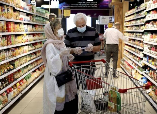 انتظار مردم از مسئولان حل مشکلات کشور است