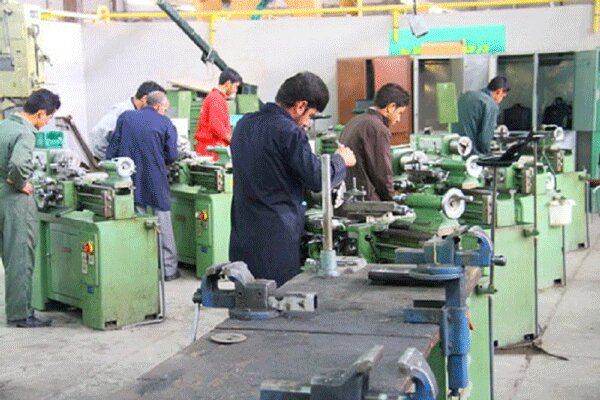 مرادنژادی:دانشگاه علمی‌کاربردی برای تربیت نیروی متخصص تلاش کند
