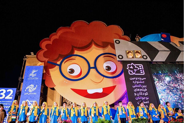 برگزاری جشنواره فیلم کودک بدون فیلم جدید