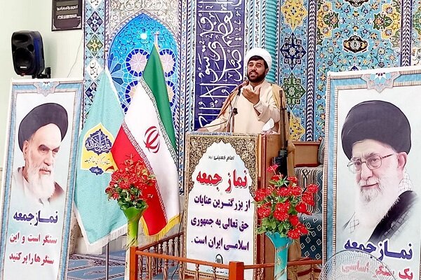 وحدت سلاح پیروزی ملت‌ها در برابر استکبار است