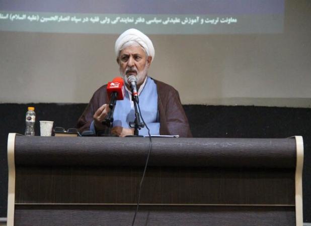 التقاط در باورها مهم‌ترین بیماری فکری جامعه است