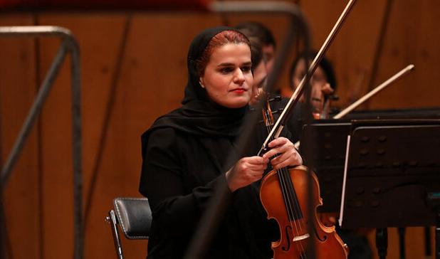 برای اولین بار تجربه رهبری یک خانم در ارکستر سمفونیک تهران