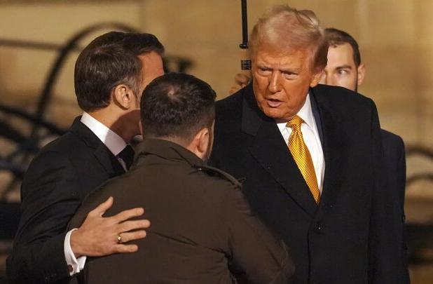 زلنسکی: ملاقات با ترامپ و ماکرون «خوب و سازنده» بود!