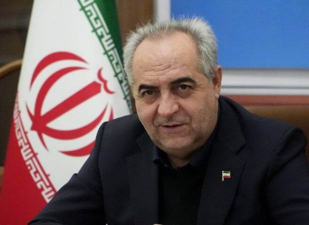 سرمست: اعتماد عمومی با عمل دقیق و تصمیم درست ساخته می‌شود