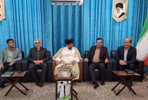 امام جمعه گناوه: خانواده‌ها در زمینه فرزندآوری حمایت شوند