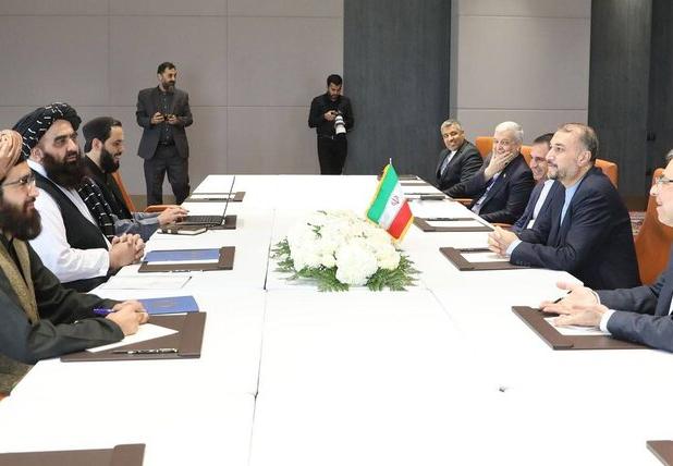 دیدار امیرعبداللهیان با سرپرست وزارت خارجه افغانستان