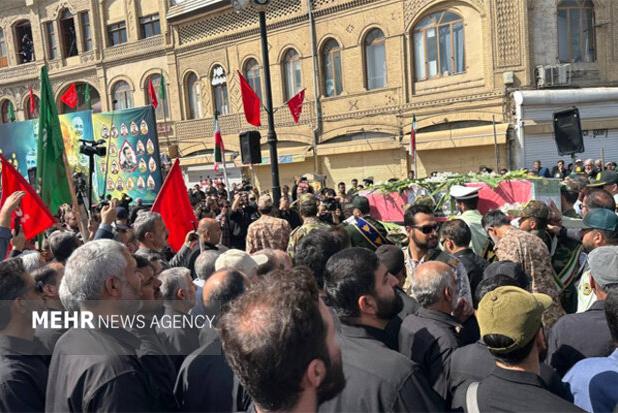 مراسم تشییع سردار شهید «علی شادمانی» در همدان آغاز شد