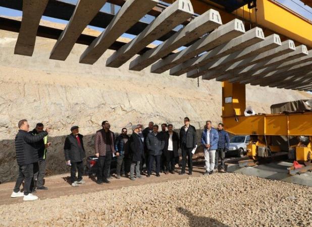 امامی یگانه: پروژه راه‌آهن اردبیل-میانه در آستانه تکمیل است