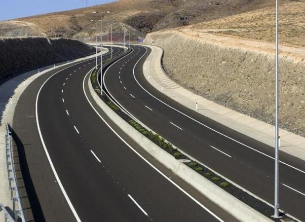 افتتاح ۳۰۶۰میلیارد تومان پروژه بزرگراهی در ۱۷ استان