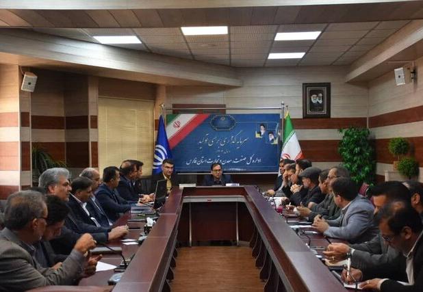 ارتقای جایگاه اقتصادی فارس با توسعه صادرات و صنایع دانش‌بنیان