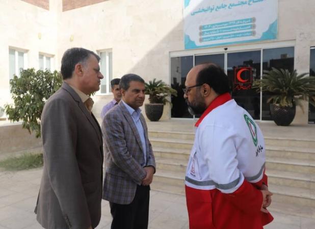 بازدید معاون استاندار هرمزگان از مرکز جامع توانبخشی هلال‌احمر