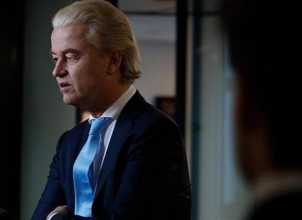 تداوم بی‌ثباتی در هلند با وجود پیروزی حزب میانه‌رو در انتخابات پارلمانی