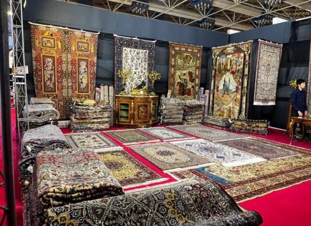 برگزاری نمایشگاه تخصصی فرش دستباف و تابلوفرش در همدان