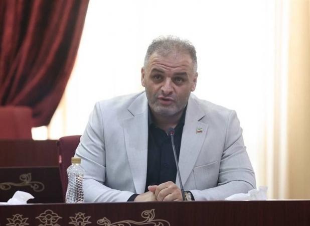 انوشیروانی: قول داده‌ایم طلای مجموع فوق سنگین را به ایران بازگردانیم