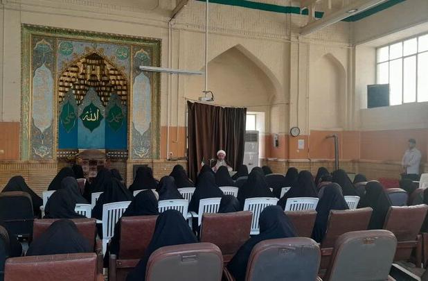 خط سیر گفتمان رهبر و امام (ره) بازخوانی شود