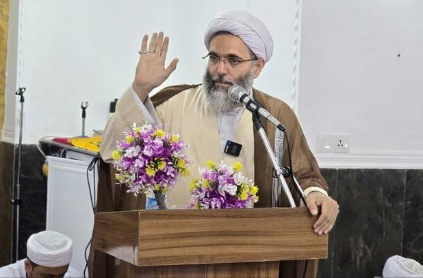 امام جمعه قشم: تضعیف تیم مذاکره‌کننده بی‌تقوایی سیاسی است