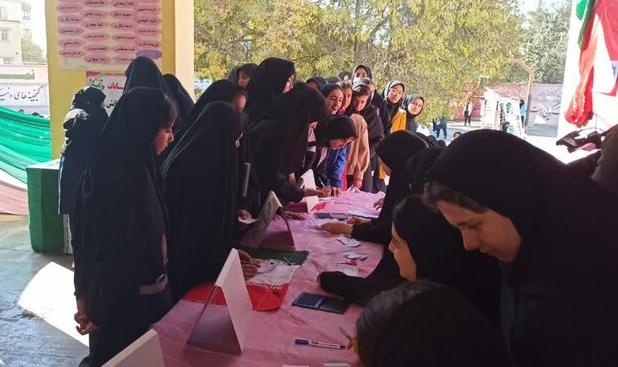 معاون  فرهنگی آموزش و پرورش استان: ۱۷ هزار دانش‌آموز در ایلام نامزد انتخابات شورای دانش‌آموزی شدند