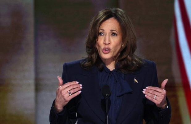کامالا هریس: آمریکایی‌ها بهای اقدام غیر عقلانی ترامپ را خواهند پرداخت