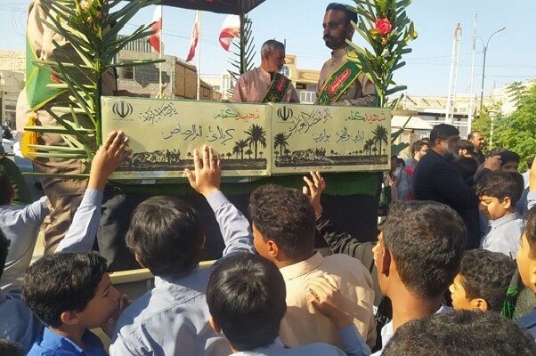 پیکر مطهر شهدای خوشنام فاطمی مهمان مدارس رودان شد