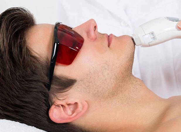 لیزر تماسی بهتر است یا غیر تماسی؟