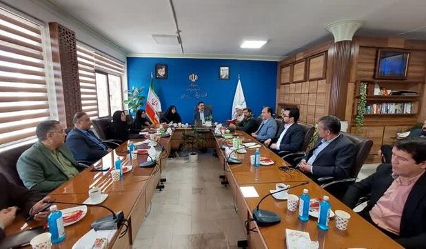 تبلیغات مدرن با رویکرد اسلامی برای ترویج فرهنگ ایثار و شهادت ضروری است