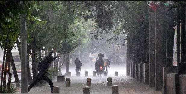 وقوع رگبار شدید باران در ۲۲ استان کشور